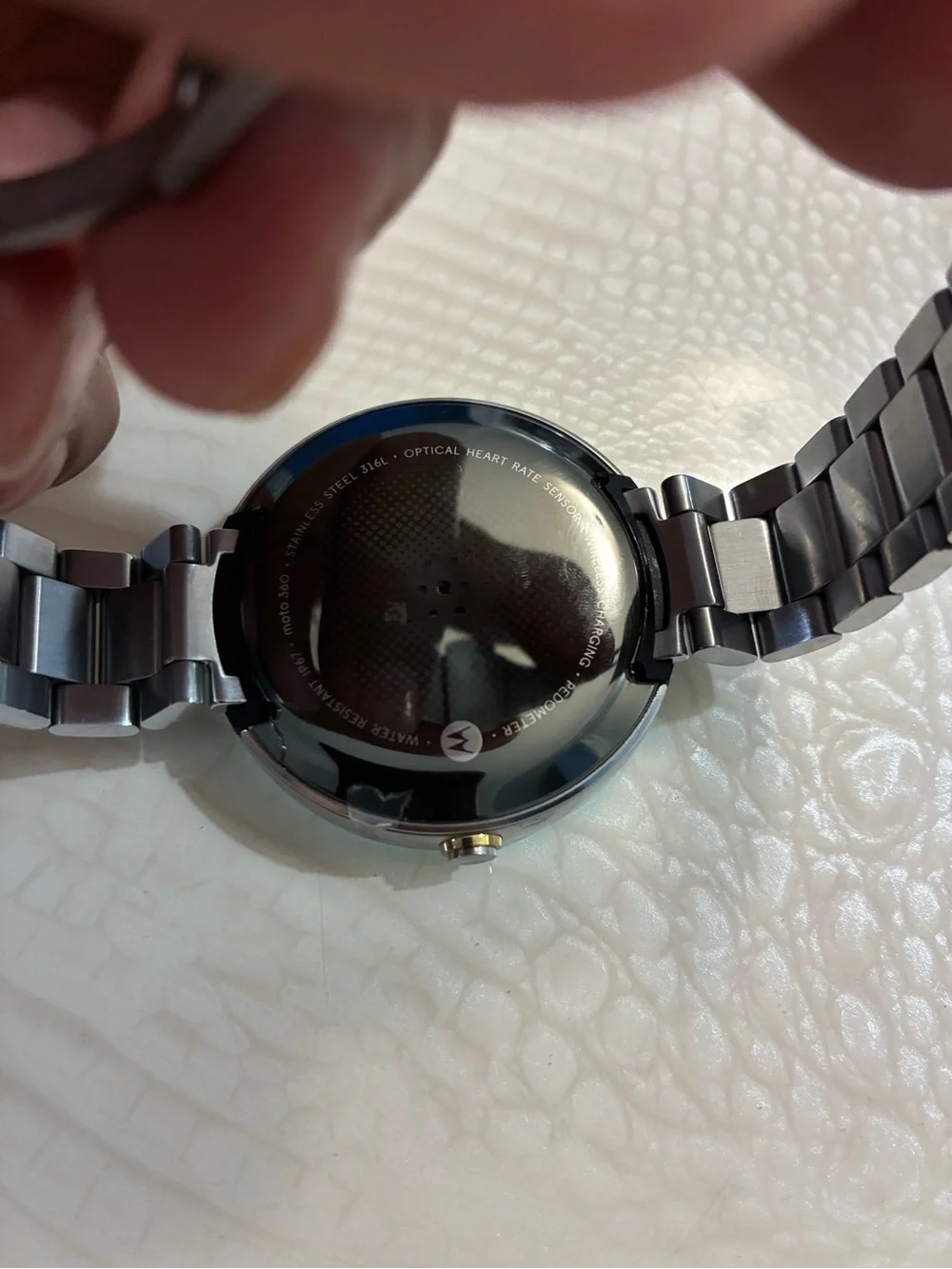 Motorola Silver Stainless Steel Smartwatch with Round Face